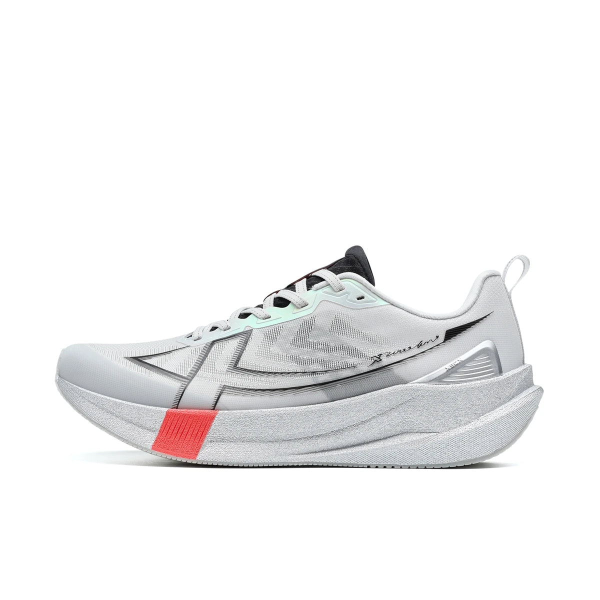 Xtep 2000KM 5.0 Men’s Running Shoes – Cushioned, Breathable & Durable
