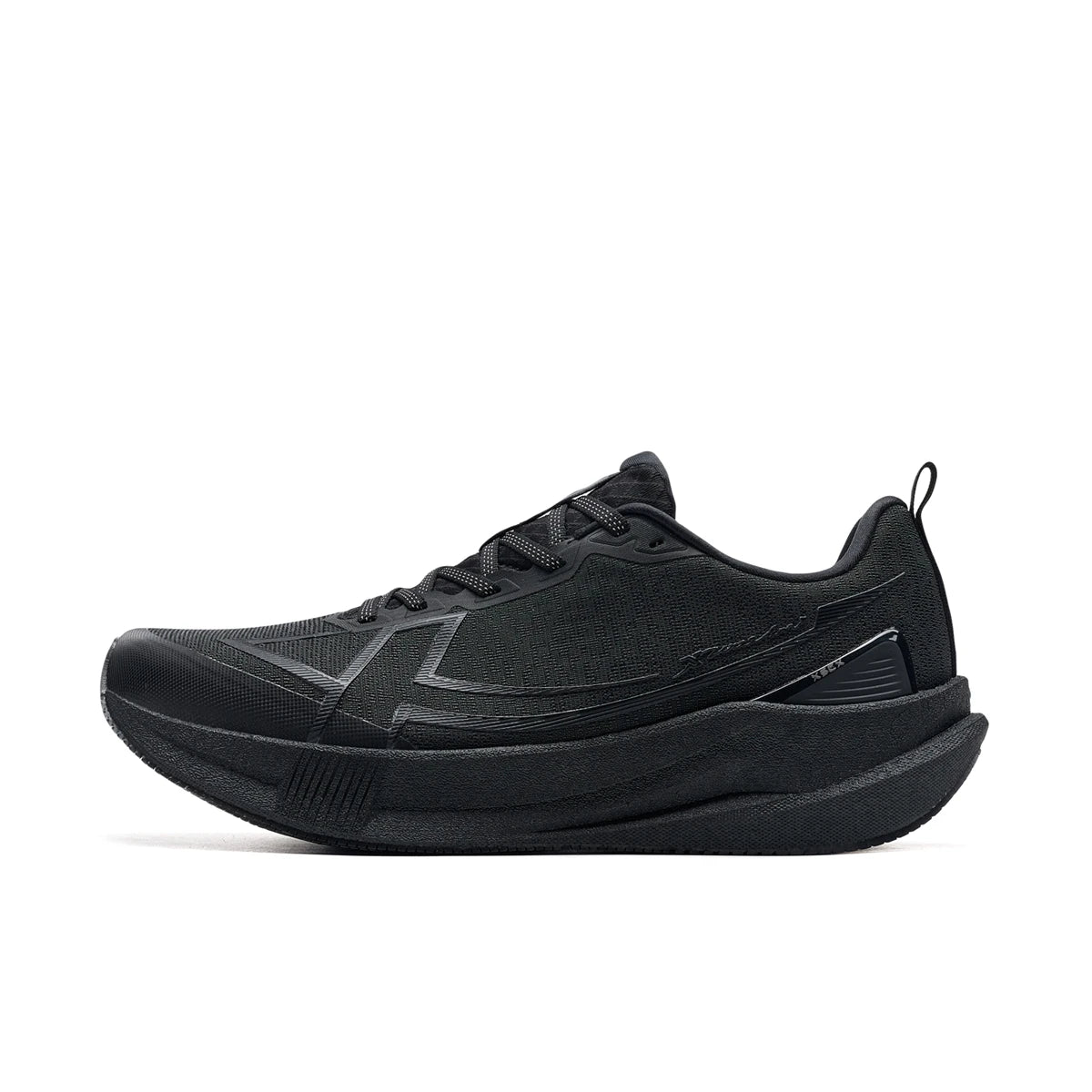 Xtep 2000KM 5.0 Men’s Running Shoes – Cushioned, Breathable & Durable